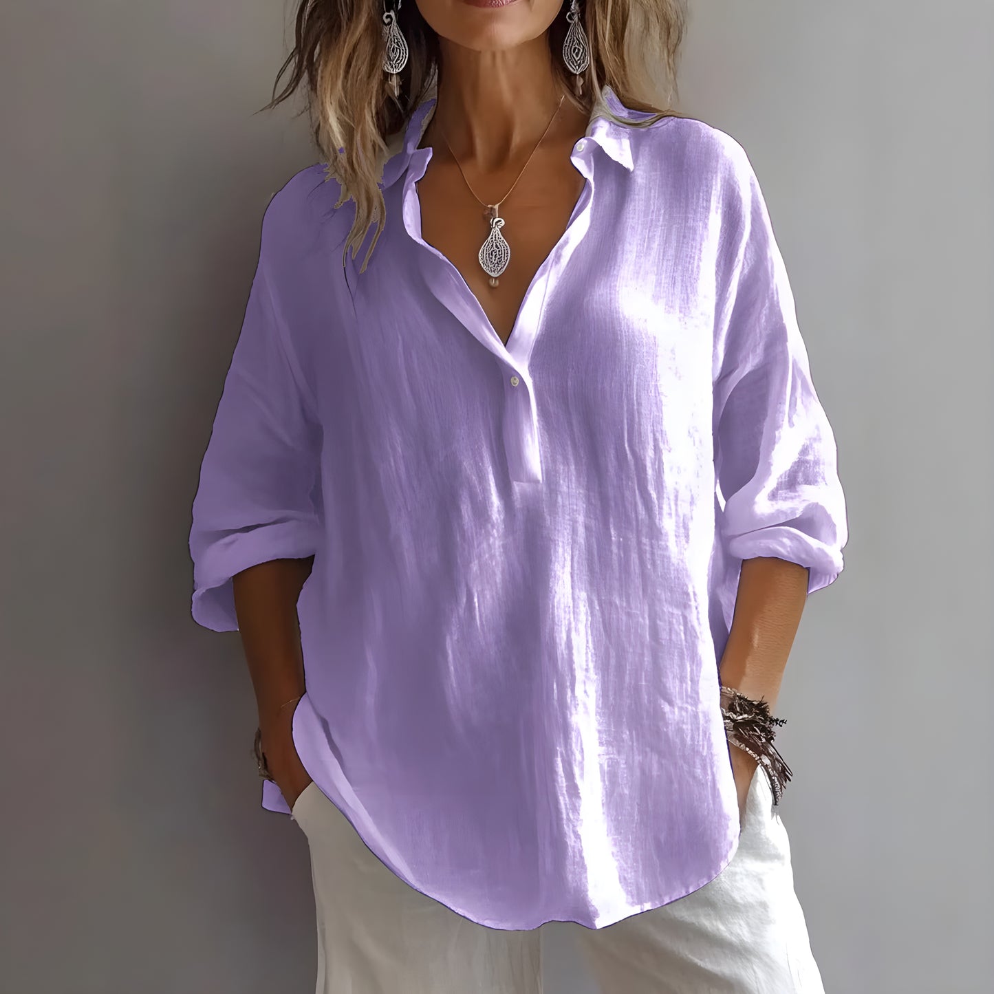 Amanda™ | Elegant Blus med Avslappnad Finess